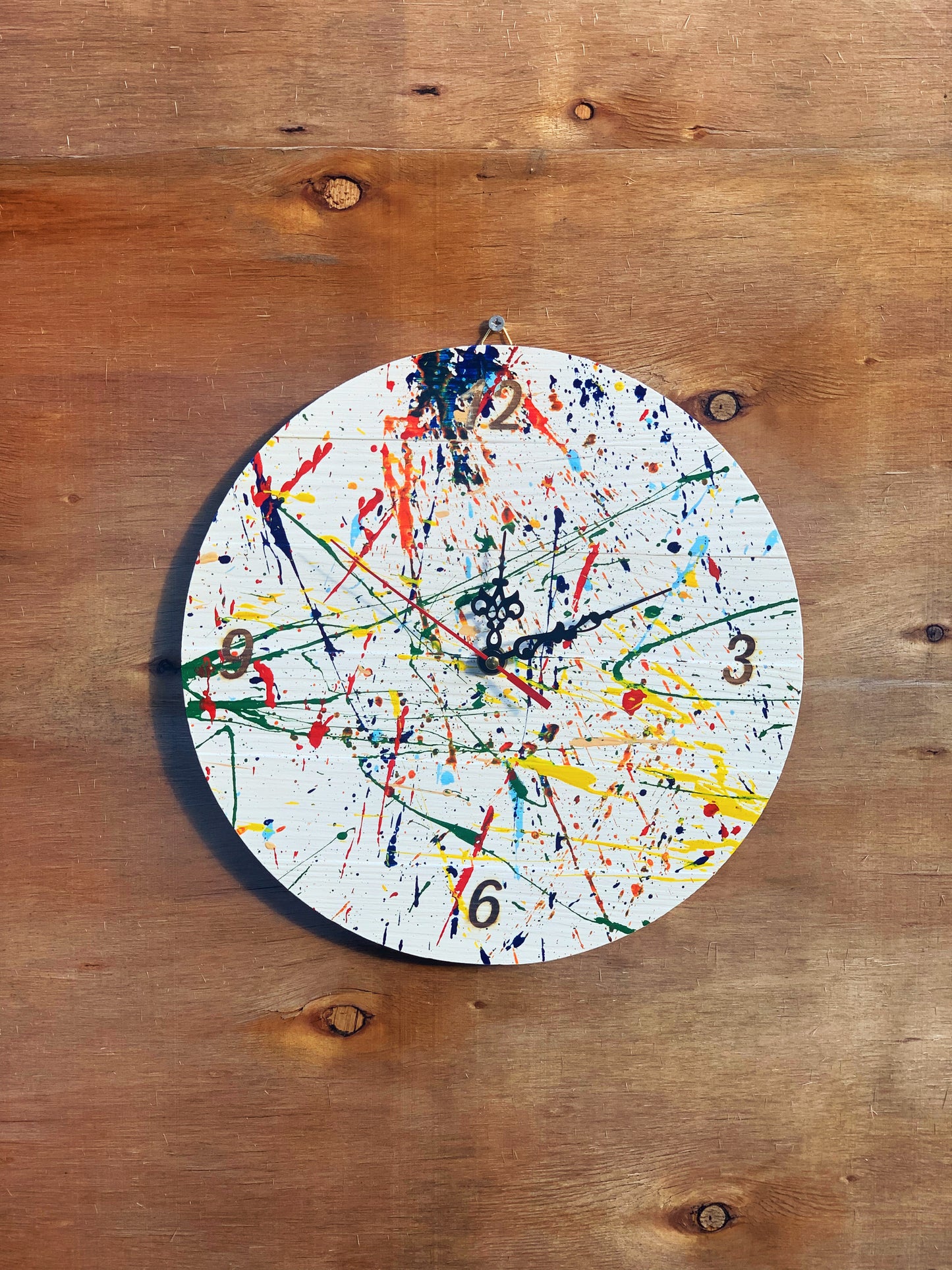 Orologio in legno riciclato "Colors Sketch"