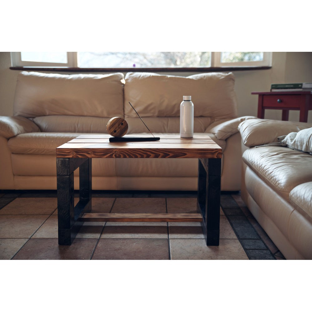Coffee table in recycled larch wood for living room